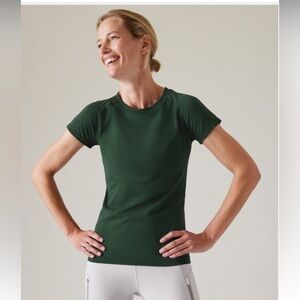 Athleta Momentum Seamless Tank 😎